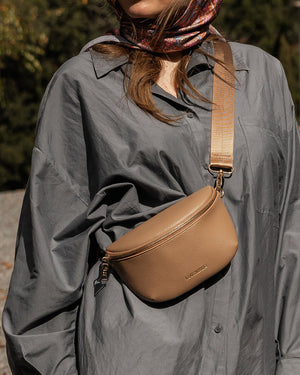 Austin sling bag - mocha