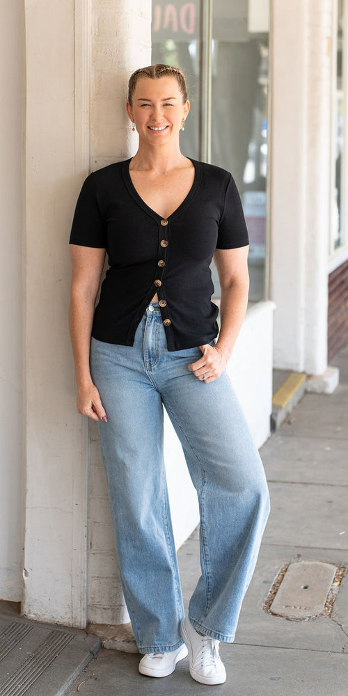 Ava ribbed tee - black