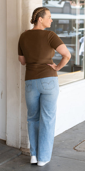 Ava ribbed tee - olive brown