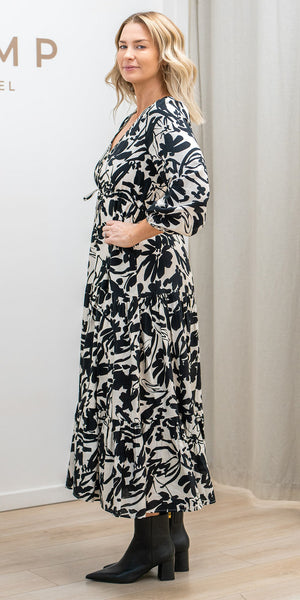 Carrie dress - black