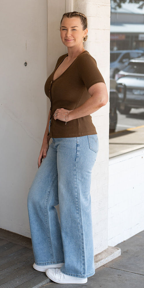Ava ribbed tee - olive brown