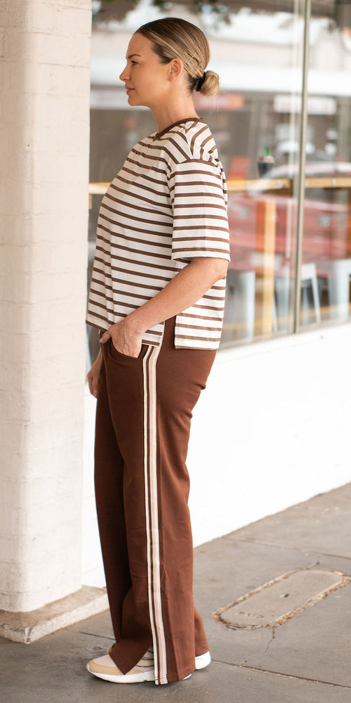 Blake tee - mocha/white